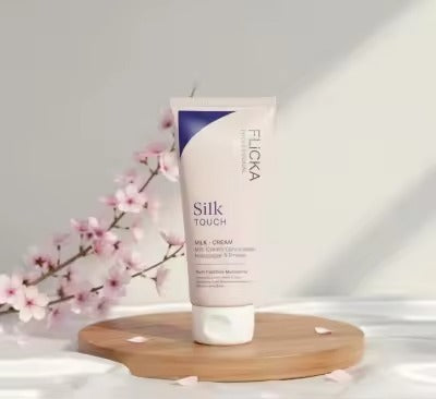 Flicka Silk Touch 3‑in‑1 Moisturizer & Primer